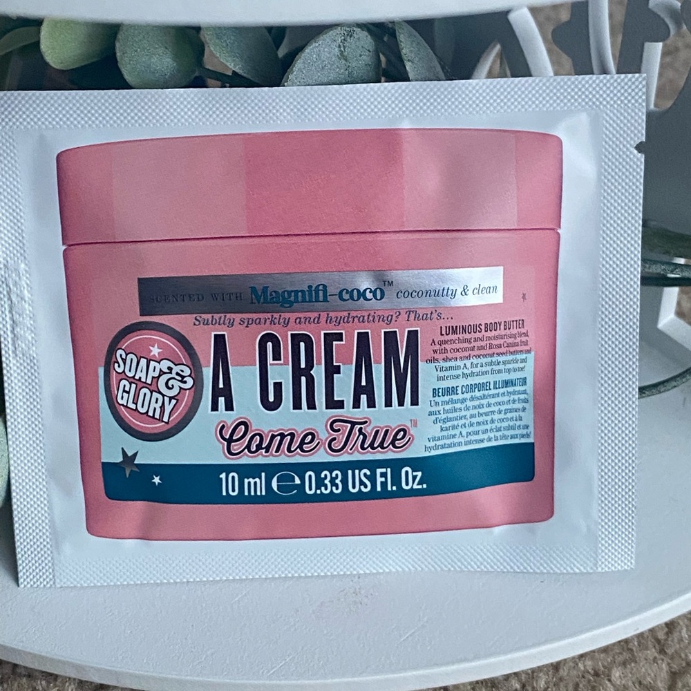Soap & glory a cream come true luminous body butter SAMPLE